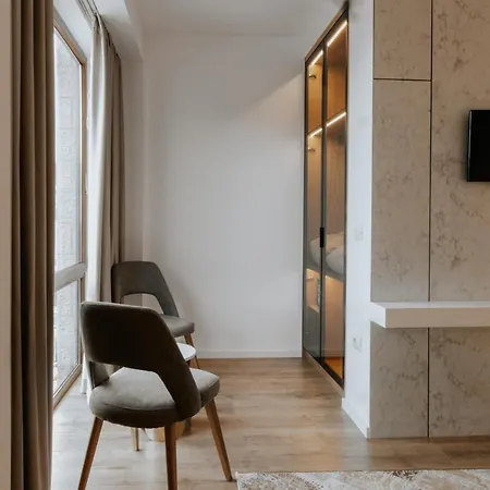 Sharm Luxury Hotel Gjirokastër