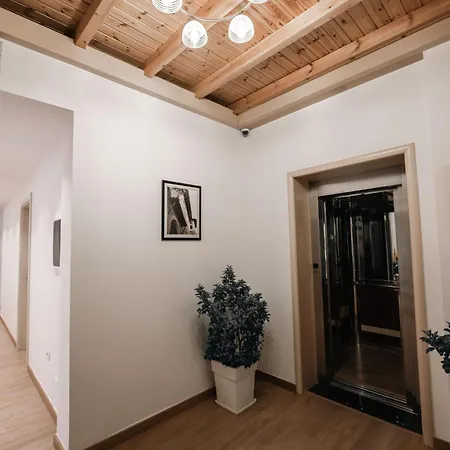 Sharm Luxury 4* Gjirokastër