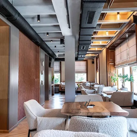 Hotel Sharm Luxury Gjirokastër