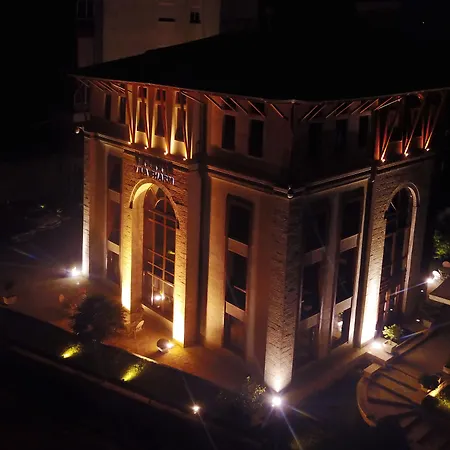 Sharm Luxury 4* Gjirokastër