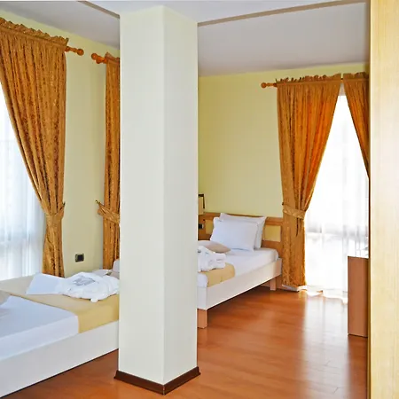 מלון Sharm Luxury 4*