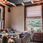 호텔 Sharm Luxury Gjirokastër