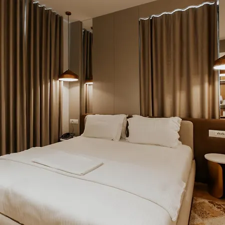 Sharm Luxury Gjirokastër