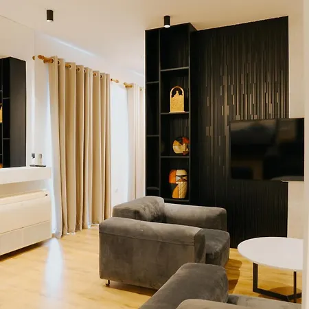 Sharm Luxury 4* Gjirokastër