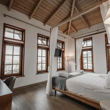 Sharm Luxury Gjirokastër