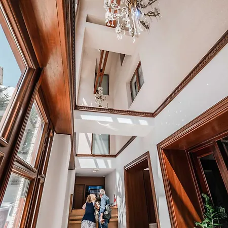 Sharm Luxury 4* Gjirokastër